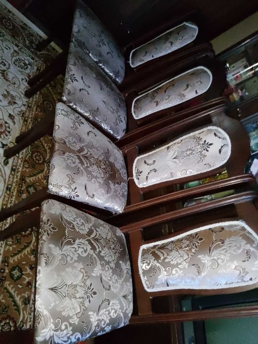 Стулья для гостиной