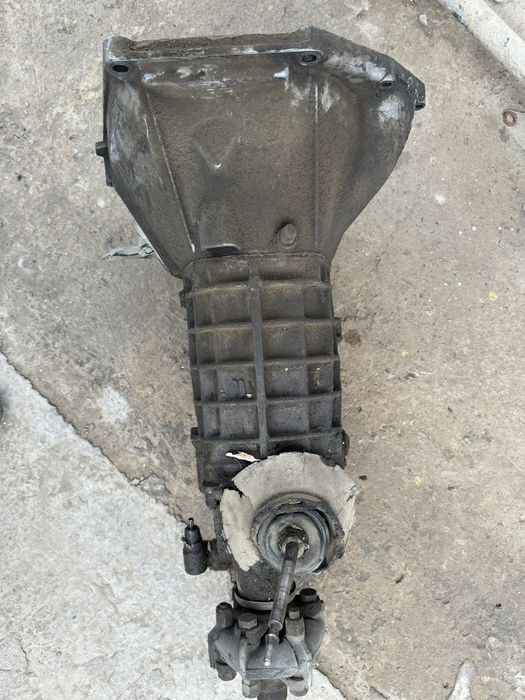 Продается на ваз2106 кпп четырехступенчетый