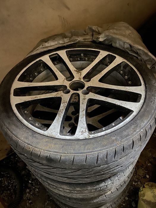 Диски рельсы R-17 с летней резиной