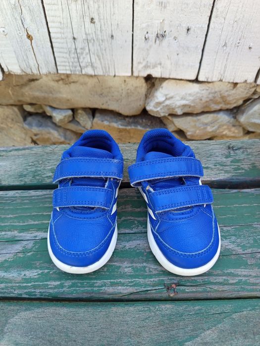 Маратонки Adidas