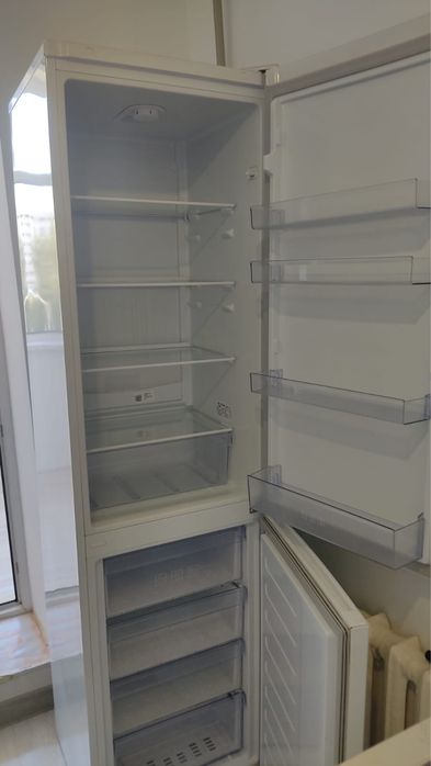 Продам духовку и холодильник