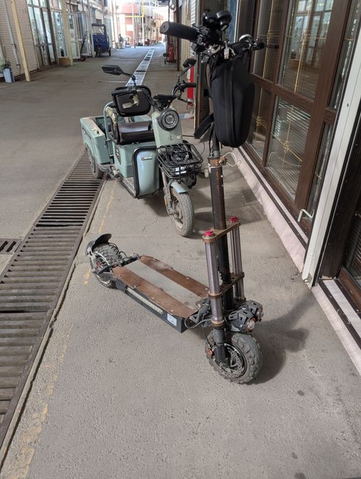 Продам мощный электросамокат