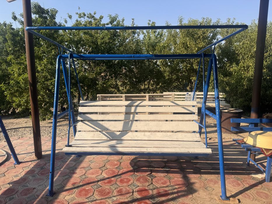 Качеля сатилади