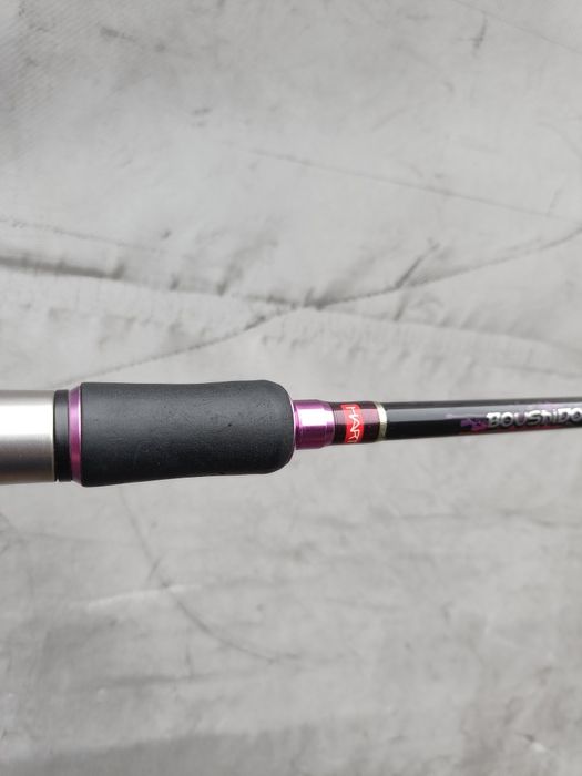 Продавам екстра фаст спининг въдица