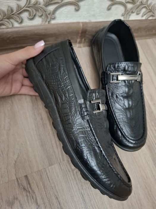 Мужские  туфли  40