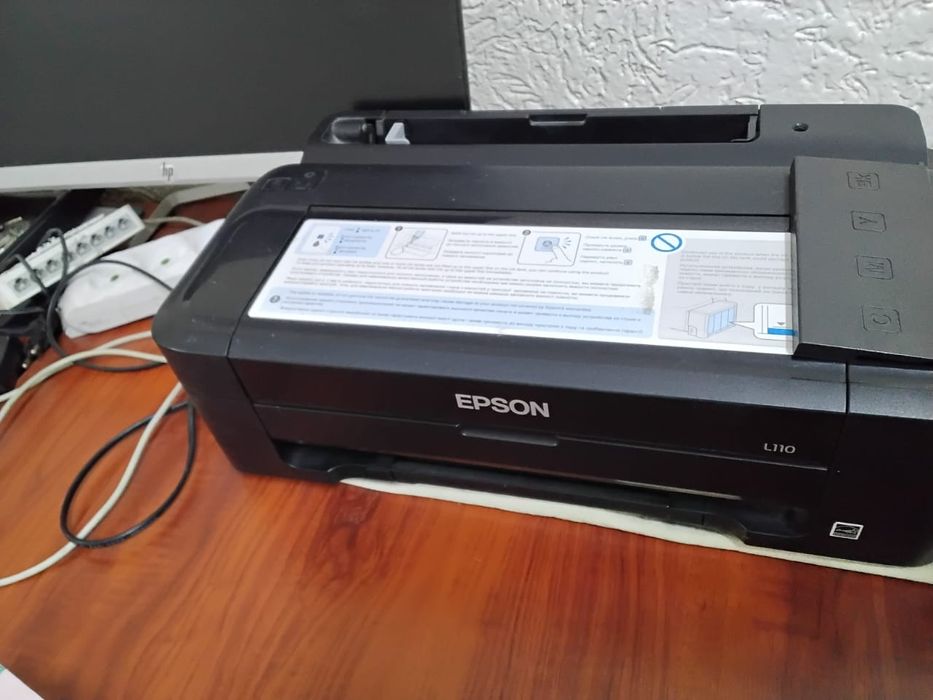 Цветной принтер продам