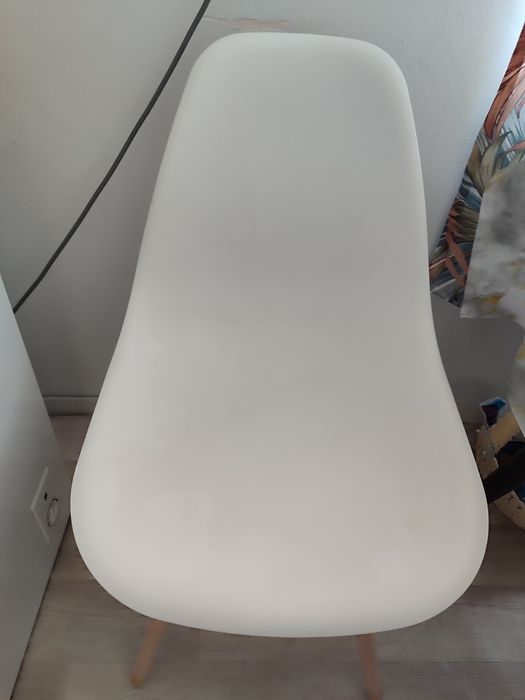 Продам комплект стульев 6 шт.