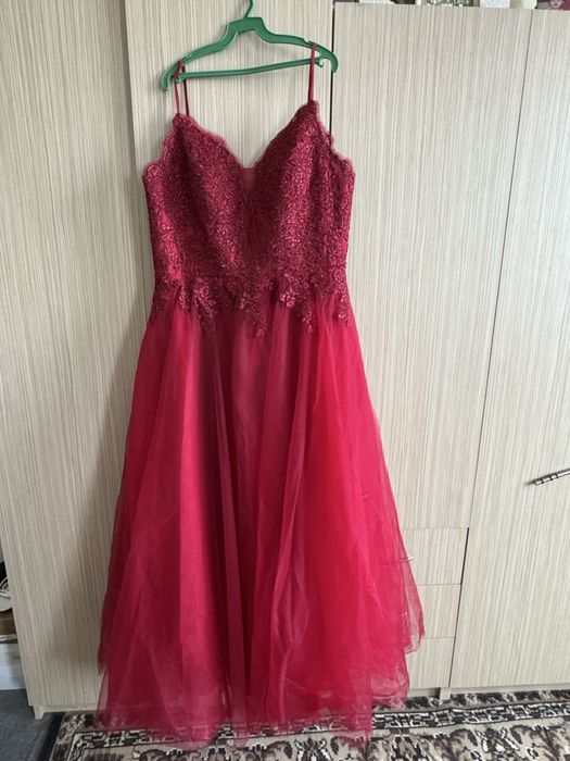 Rochie eleganta de ocazie