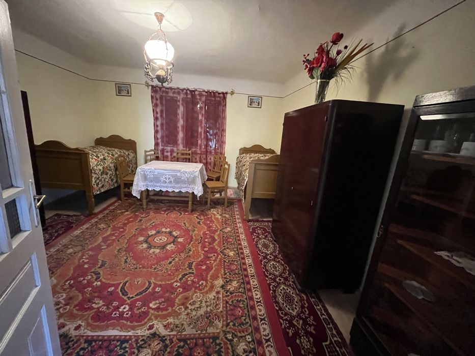 Casa de vanzare sat Petrani