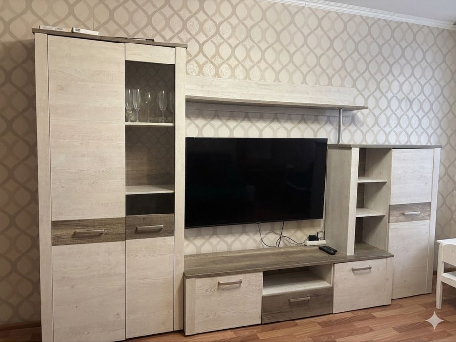Продам гарнитур для гостинной