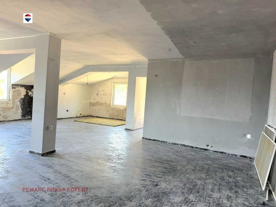 Продава се Къща в Русе, Средна кула - 363 кв.м за 512 €/кв.м - Снимка #15