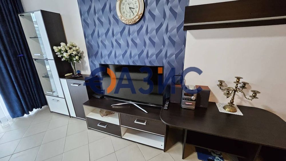 Продава се Двустаен апартамент в к.к. Слънчев бряг - 75 кв.м за 538 €/кв.м - Снимка #12