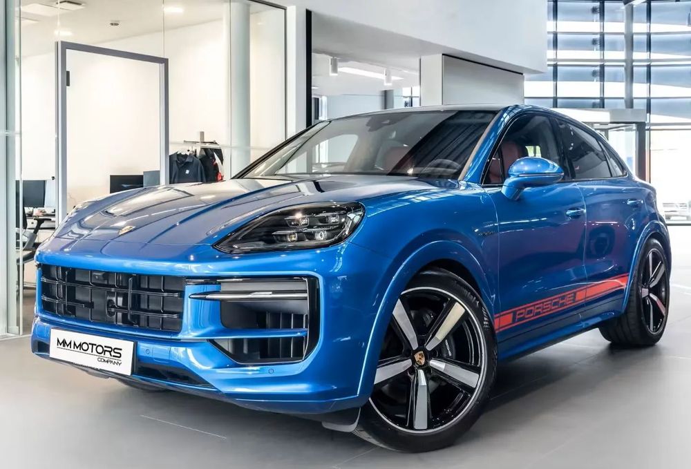 Porsche Cayenne Coupe Porsche Cayenne E-Hybrid Coupe Saphirblau Massage HUD
