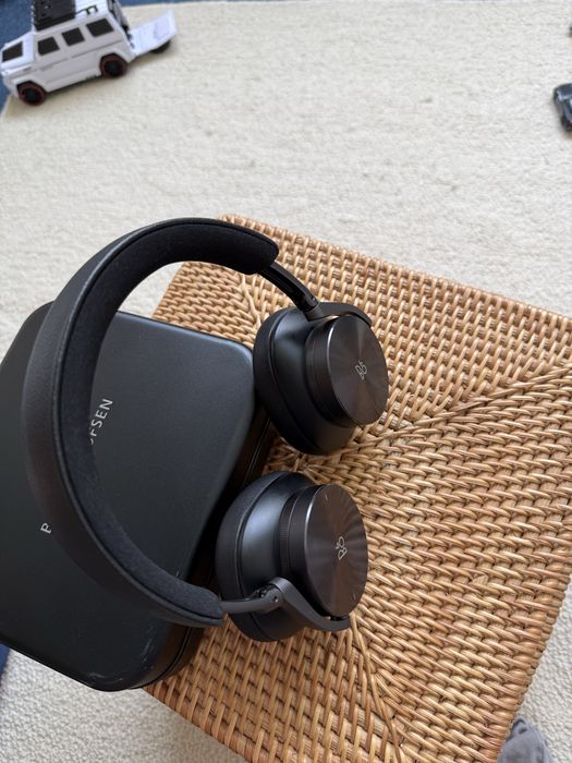 Bang & Olufsen Beoplay H95