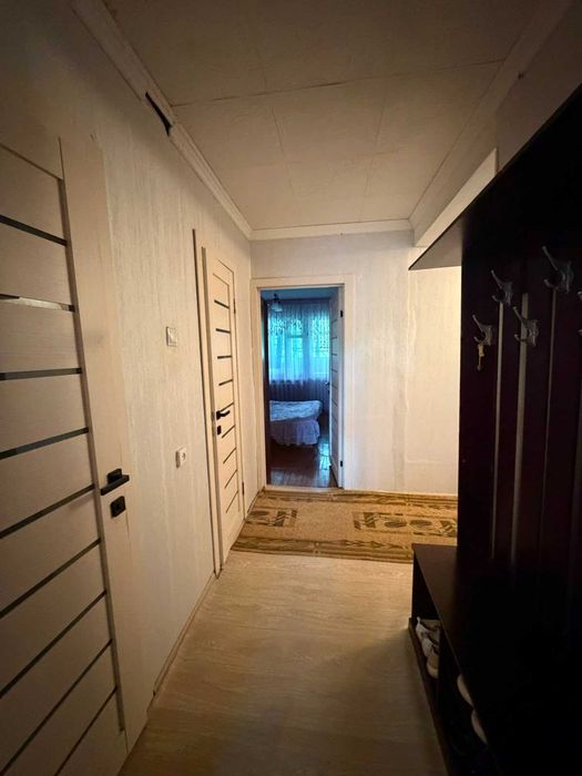 Продам 3-х ком квартиру Ауэзова 61