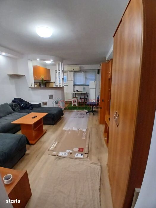 De inchiriat Garsonieră - Intersecția bulevardul C Brâncoveanu cu