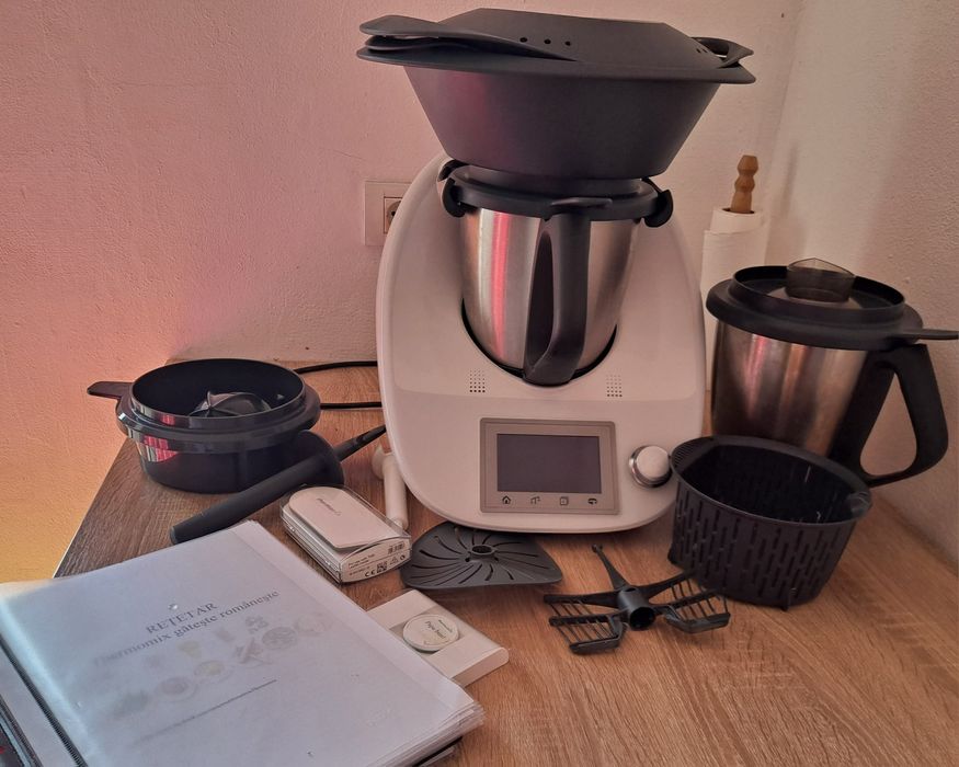 Thermomix 5 cu accesorii