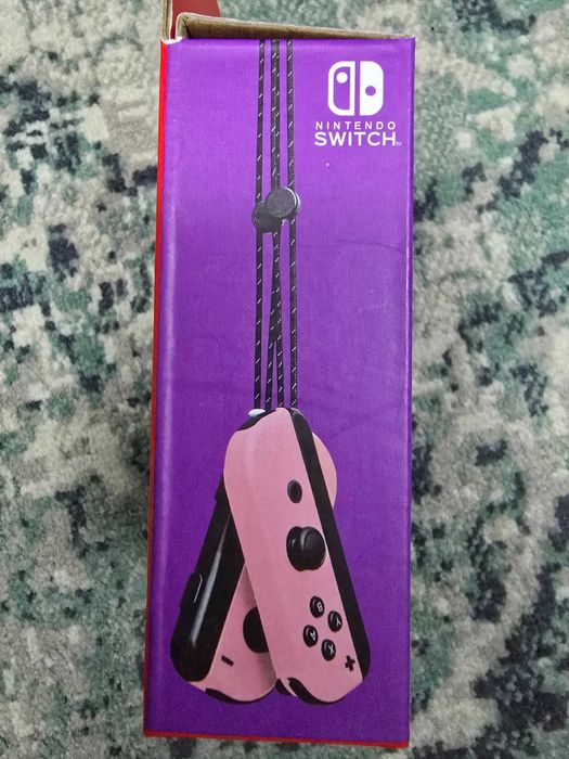 pereche de controllere Nintendo Switch Joy-Con în nuanța Pastel Pink