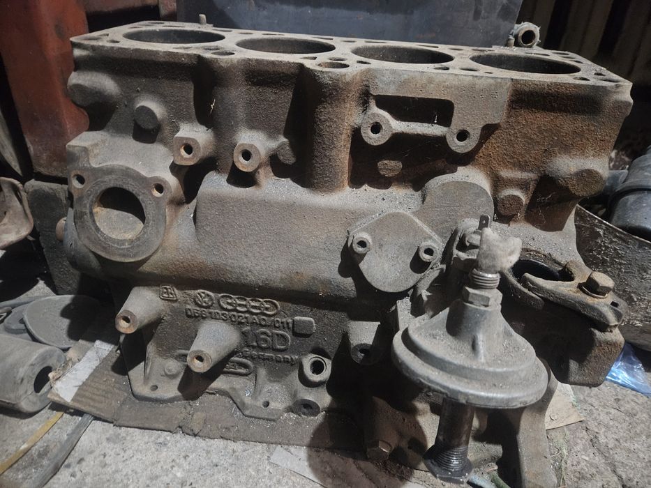 Продам запчасти авто