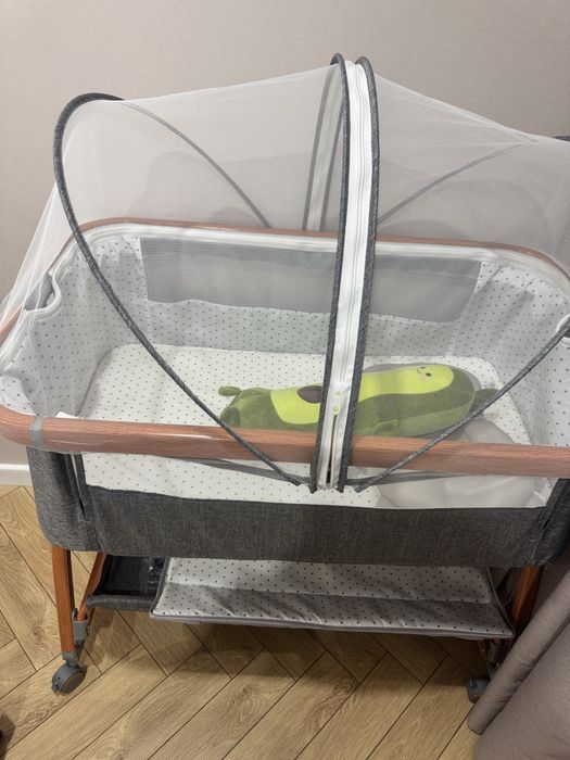 Кроватка передвижная