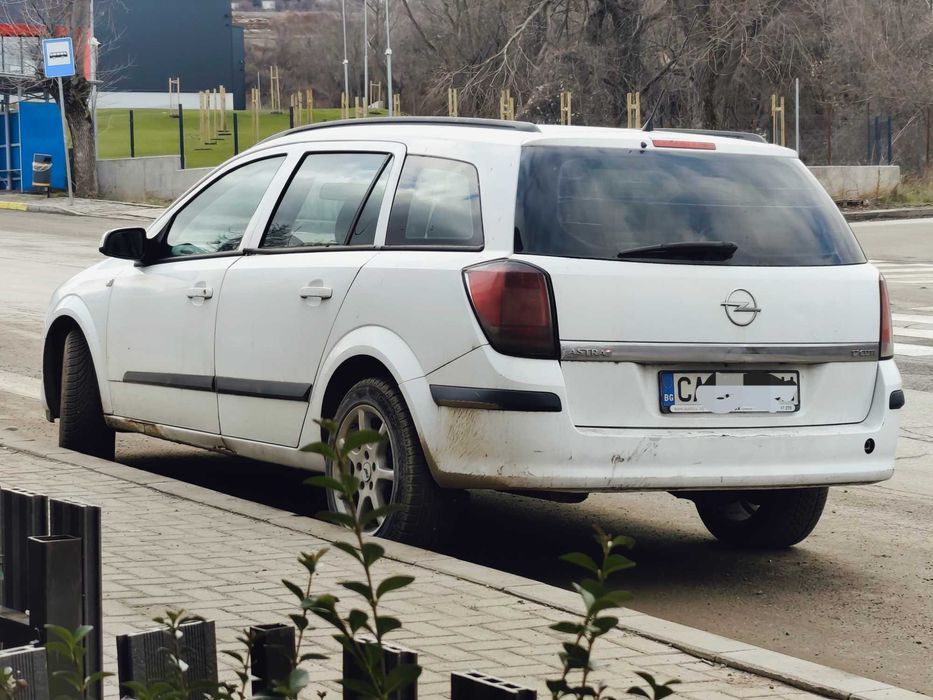 Опел астра комби