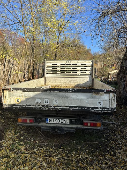 Ford Transit 2.4 (camioneta)