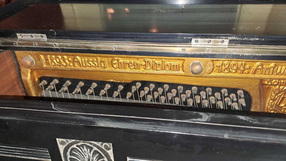 пиано от германия