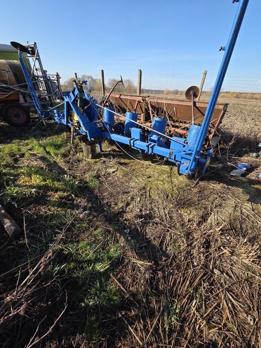 Semănătoare 6 rânduri