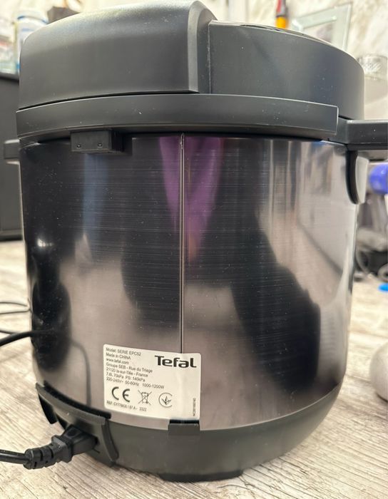 Милтикукър и Еърфрайър