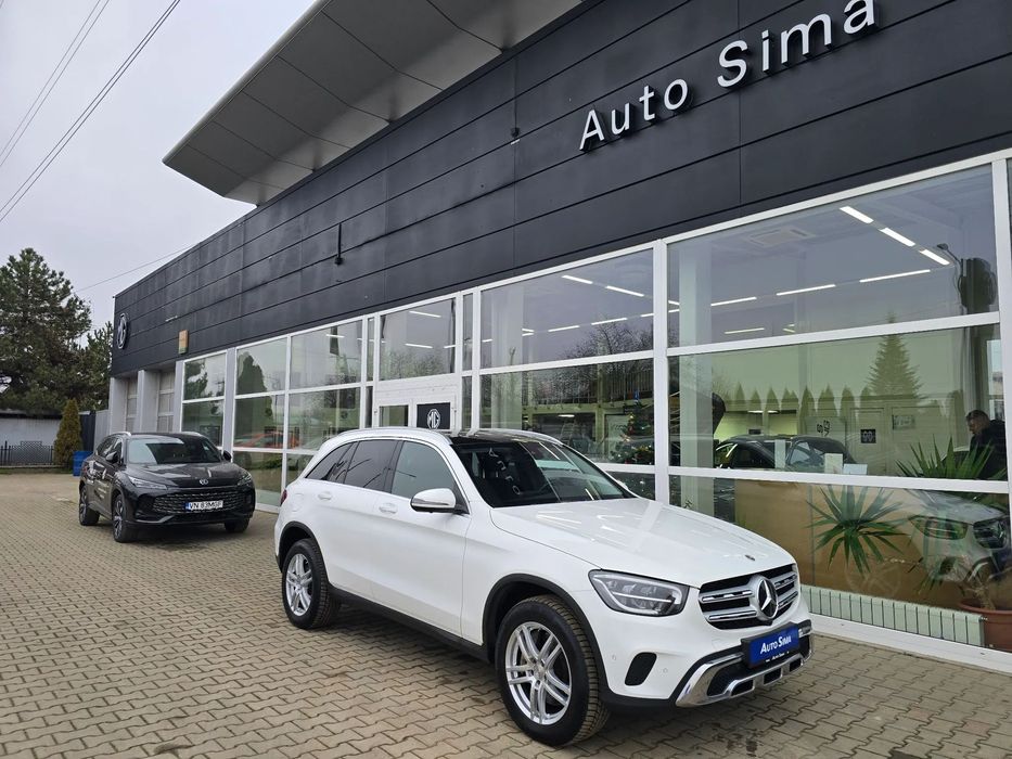 Mercedes-Benz GLC 2.0 diesel, Trapa electrica, full LED, Camera, TVA deductibil