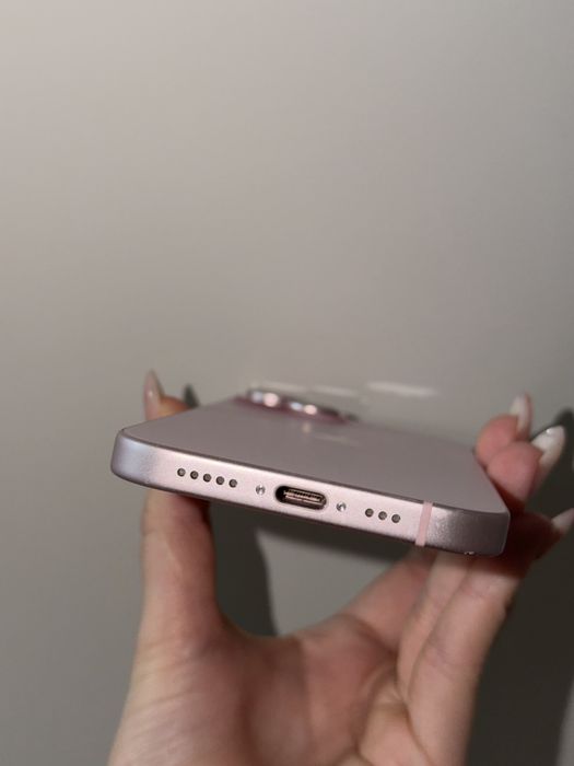 Айфон 15 розовый 128gb