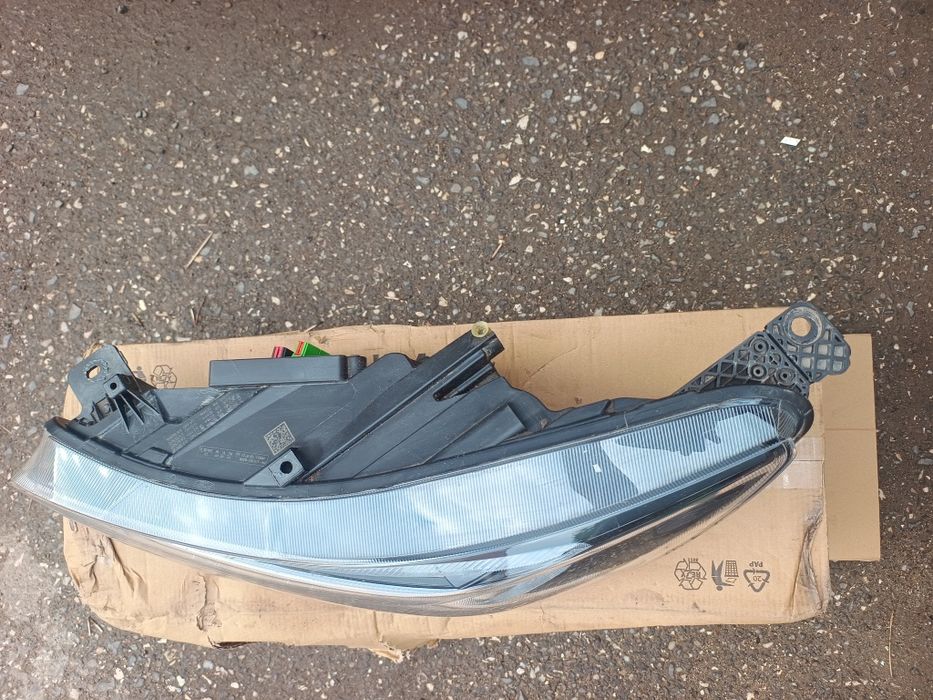 Far Ford Focus 4 facelift Full Led stare impecabila