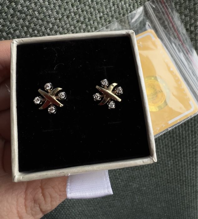 Бриллиантовый пусет