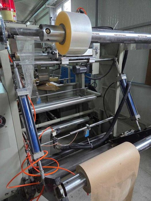 Masina confectionat pungi in Vcu fereastra+Masina de imprimat 4 culori