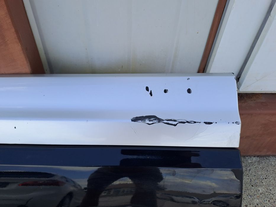 Лаисната за AUDI Q7 .SQ7