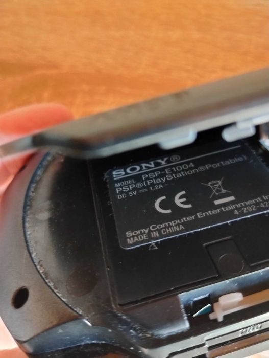 Sony PSP E1004 конзола