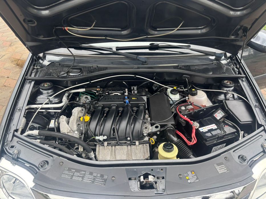 Vând Dacia Logan MCV 1.6. 16v