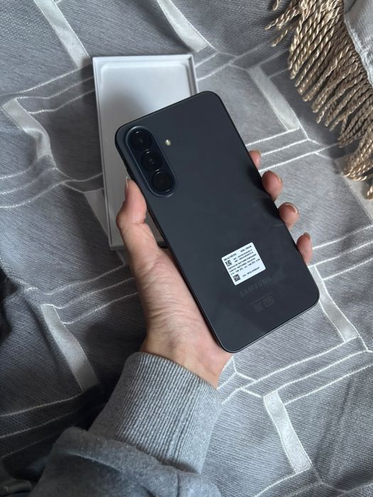 Samsung Galaxy A37