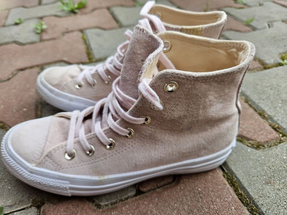 Teniși Converse roz