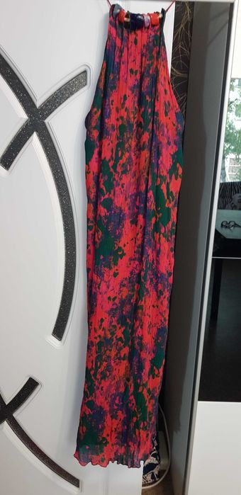 Продавам испански рокли