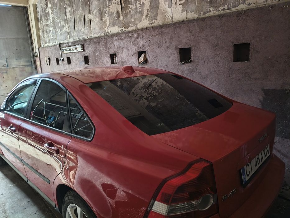 Vând mașină Volvo S40