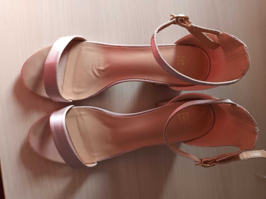 Официални обувки