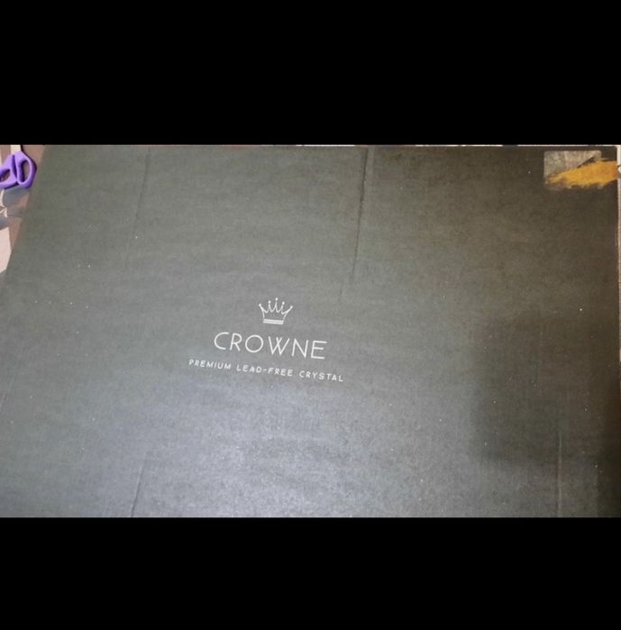 Pahare de cristal pentru vin