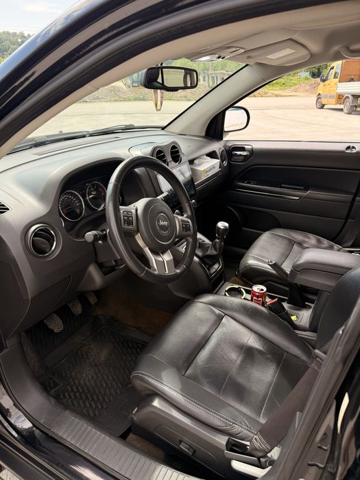Vand / schimb cu Mercedes Vito