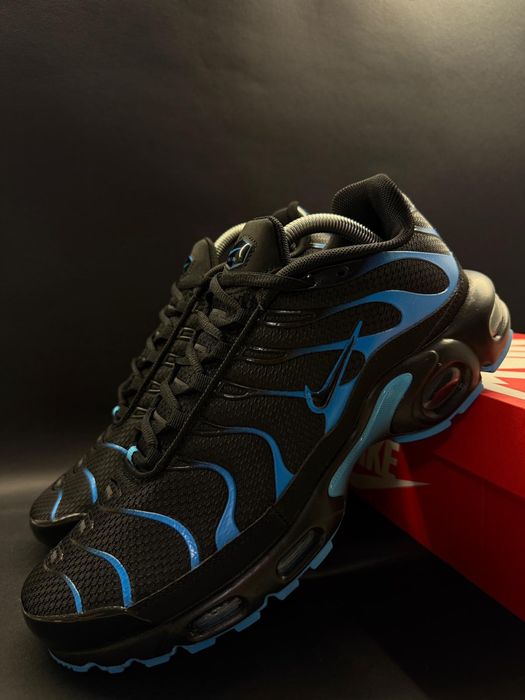 Nike Air Max Plus Black/University - 41,45,46