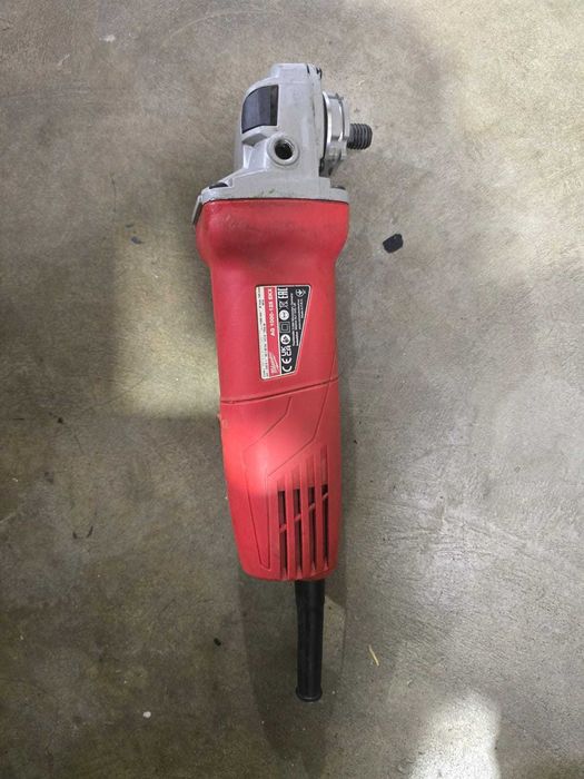 Milwaukee AG 1000 125 EKX Defect