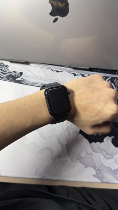Apple Watch SE (Gen 2) 44mm
