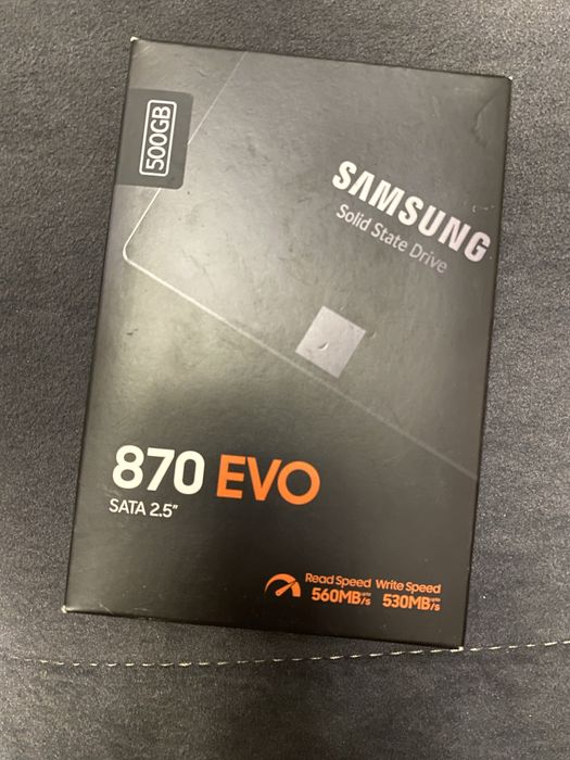 Продам SSD SAMSUNG EVO 870 500 gb.