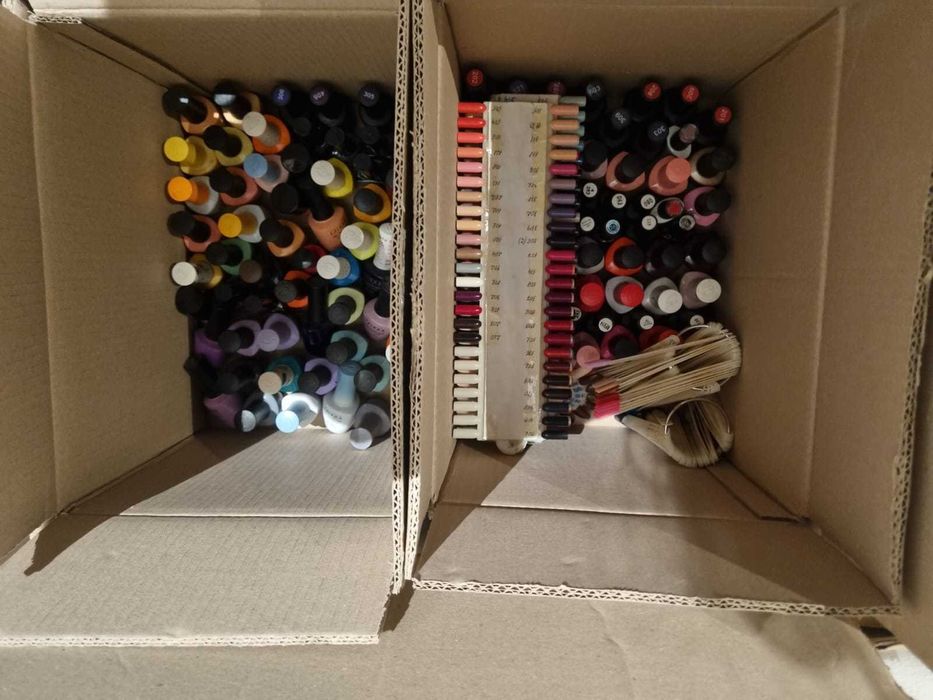 Расходные материалы для ногтевого мастера