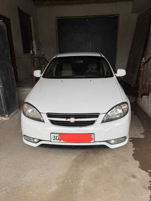 Srochna 2 pozitsiya gentra sotiladi